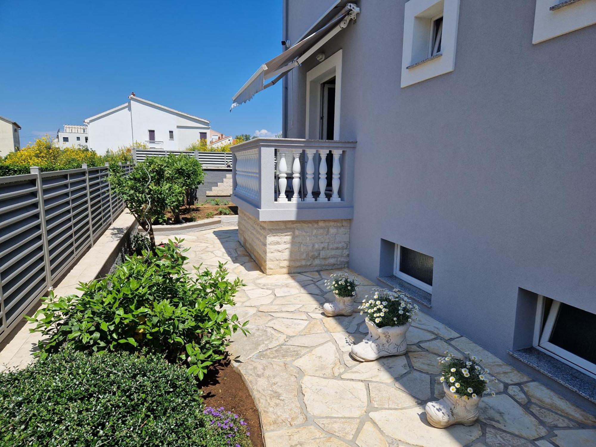 Cosy Villa Near The Beach Zadar Exterior photo