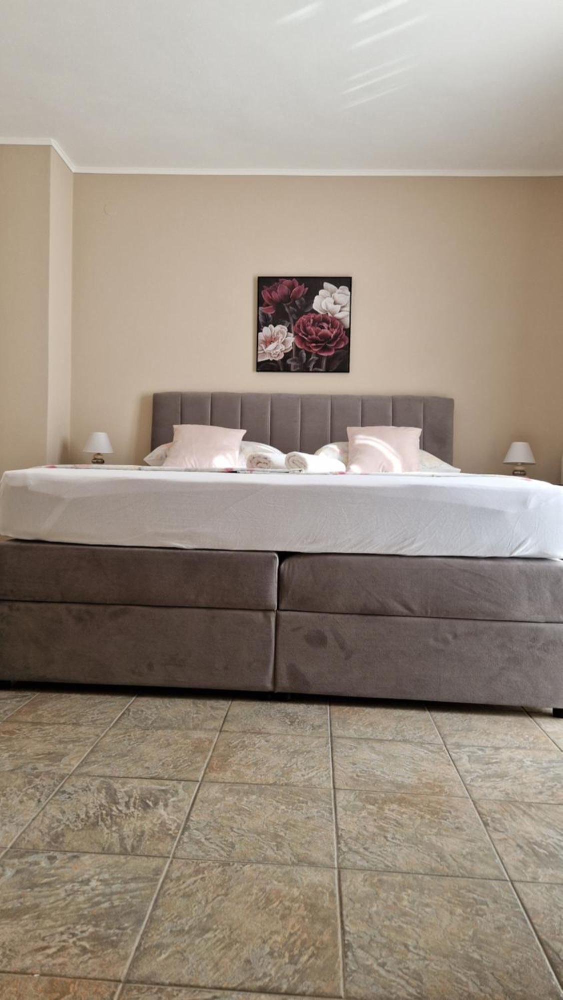 Cosy Villa Near The Beach Zadar Exterior photo